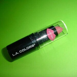 LA COLORS Sealed Lipstick SOFT SIDE
